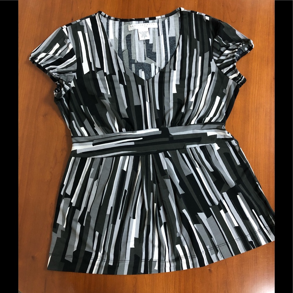 Geoffrey Beene Dressy Top SZ S 🌺